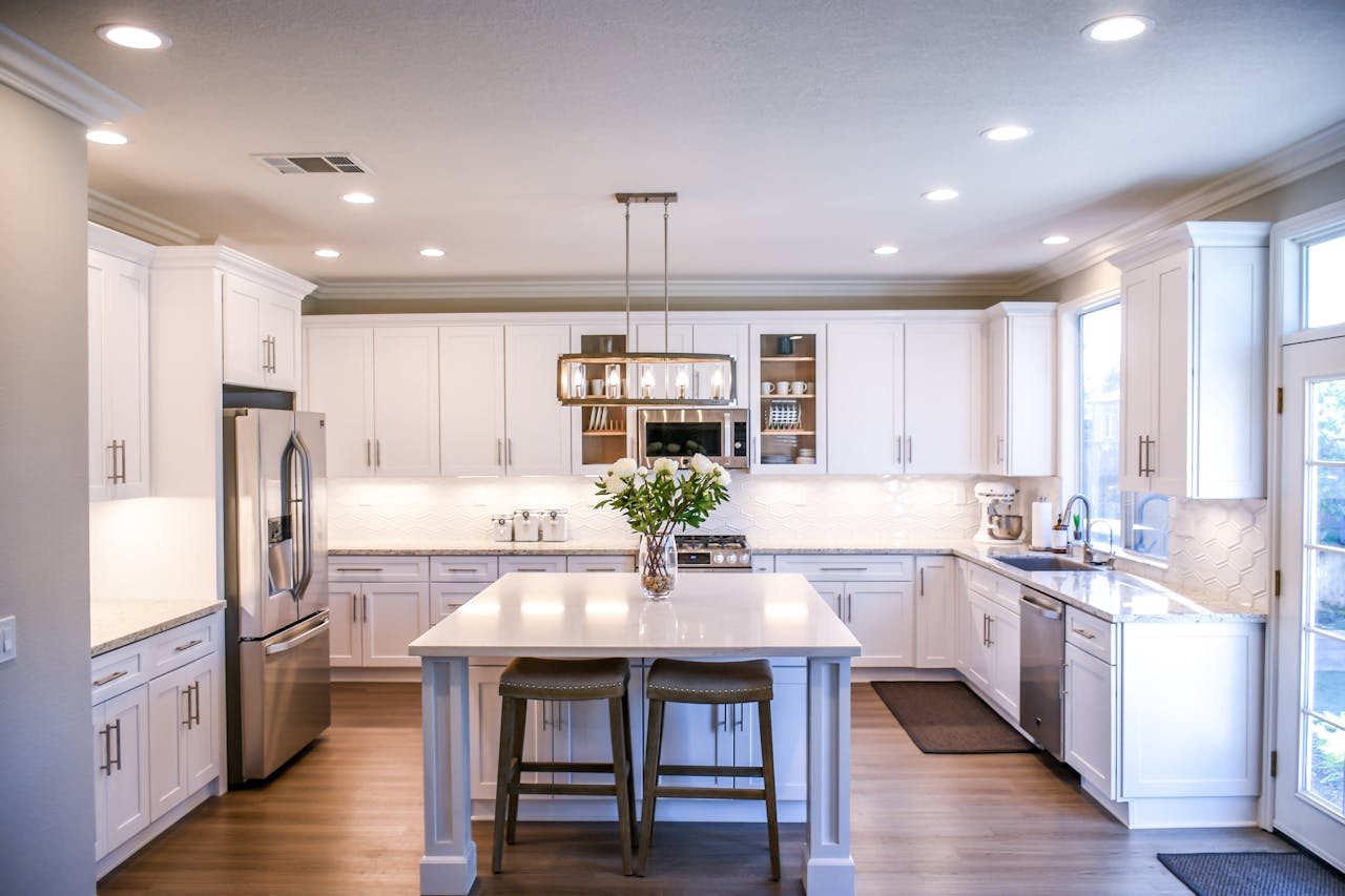 Can I Reface My Cabinets if They're in Poor Condition?